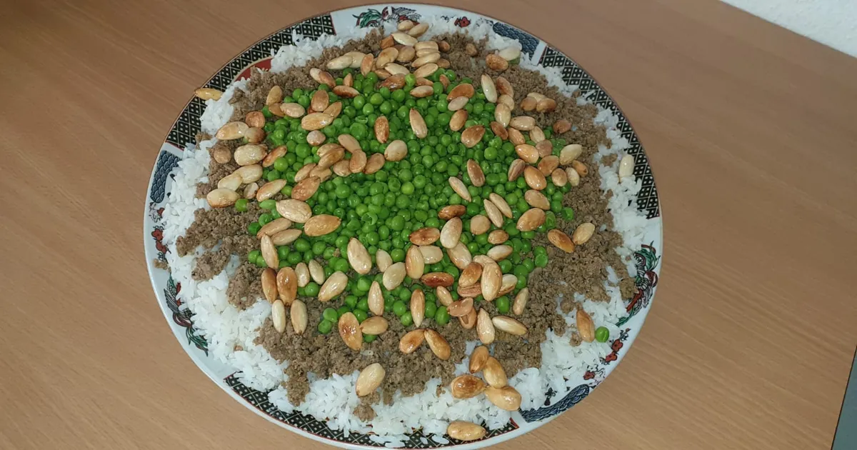 Traditional Rice with Ground Meat and Almonds